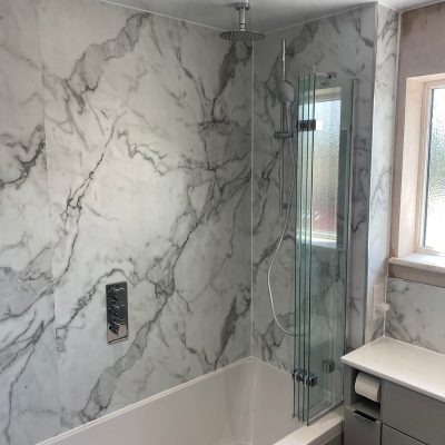 marble-wall-bathroom-installation